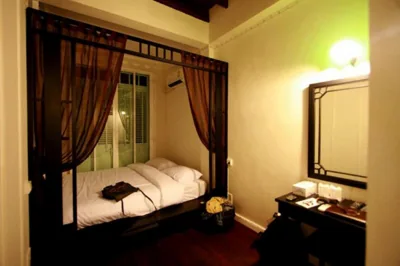 Camera Matrimoniale Standard con Balcone — 99 Oldtown Boutique Guesthouse